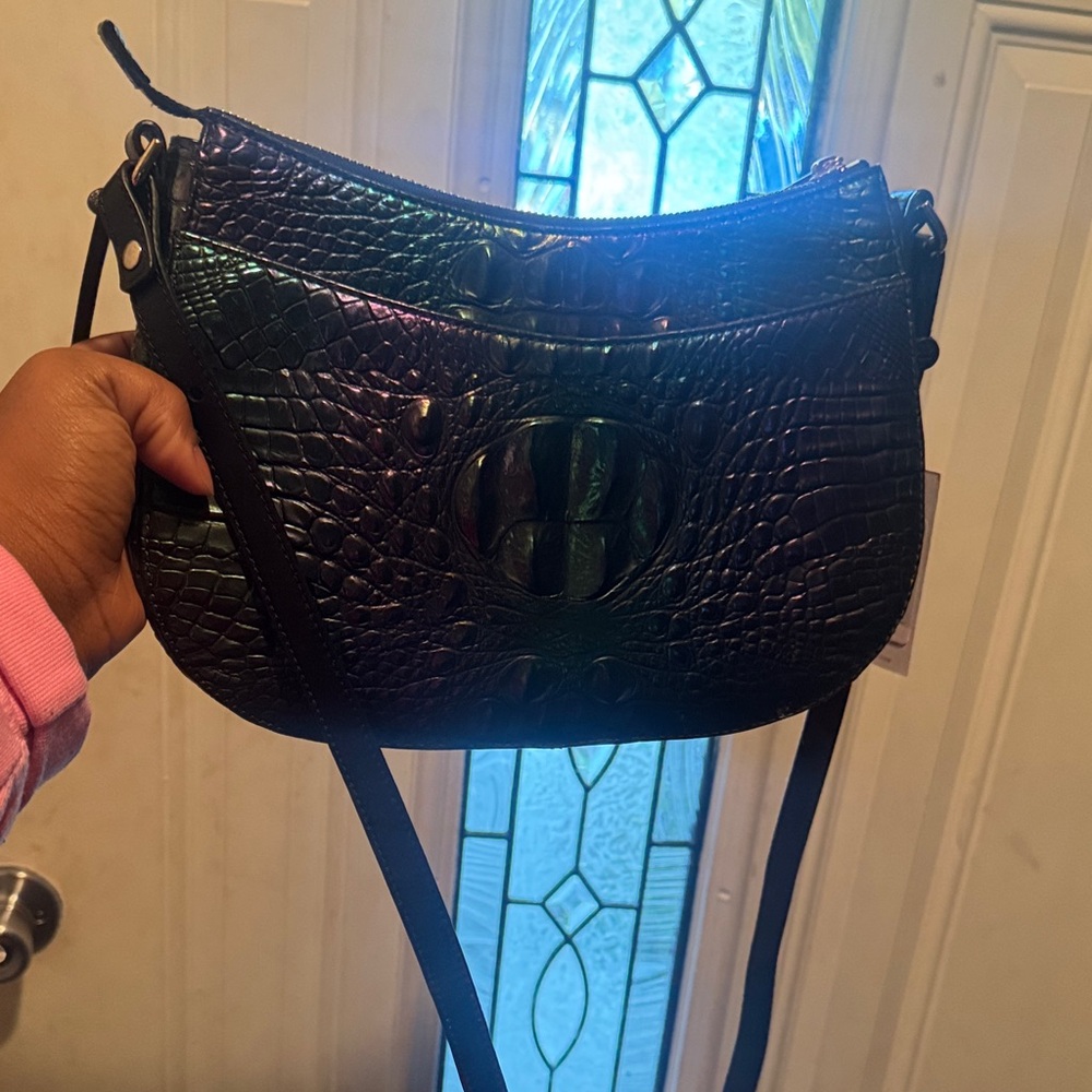 Brahmin Iridescent Crocodile Embossed Crossbody Bag - Genuine Leather - Picture 3 of 5